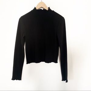 BB DAKOTA Best Intentions Ribbed Ruffle Top Black Small